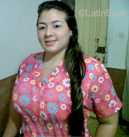 Date this georgeous Colombia girl Estefany from Cali CO9460