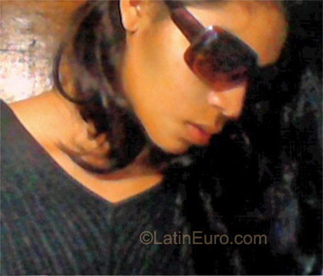 Date this funny Panama girl Milagros from Panama City PA250