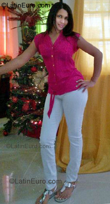 Date this beautiful Dominican Republic girl Maria from Puerto Plata DO10553