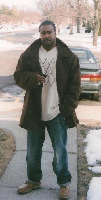 Date this cute United States man Nino from Detroit US12615