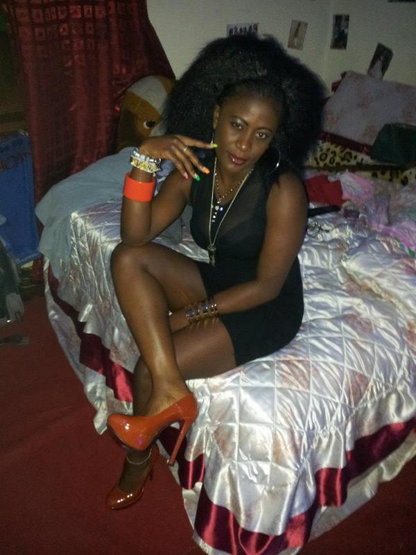 Date this stunning Senegal girl Gift23 from Dakar SN163