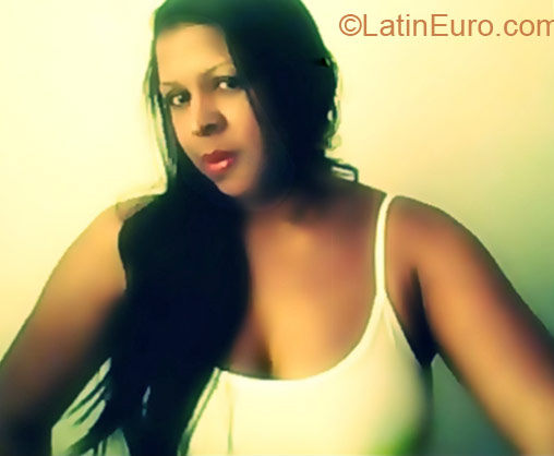 Date this gorgeous Colombia girl Sandritha from Cali CO10149