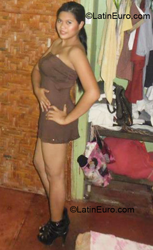 Date this stunning Philippines girl Marimar from Pagadian City PH462