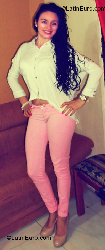 Date this charming Colombia girl Vanessa from Manizales CO10239