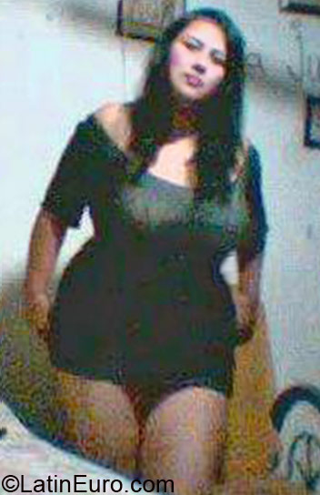 Date this georgeous Colombia girl Lali from Bogota CO10369