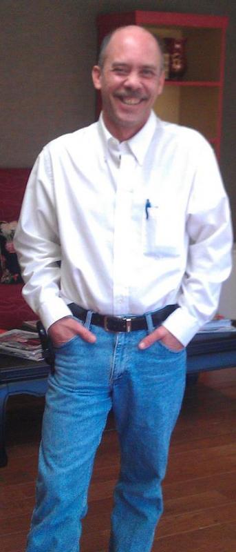 Date this voluptuous United States man Eric from Hoover US13069