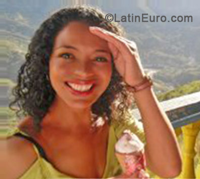 Date this georgeous Colombia girl Martha from Bogota CO10553