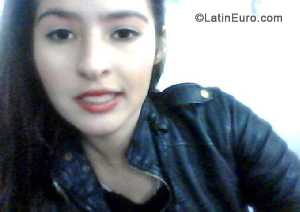 Date this charming Colombia girl Alejandra from Cucuta CO10559