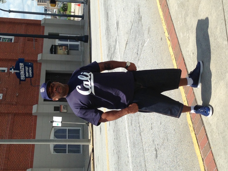 Date this athletic United States man Darrell from San Diego US13117