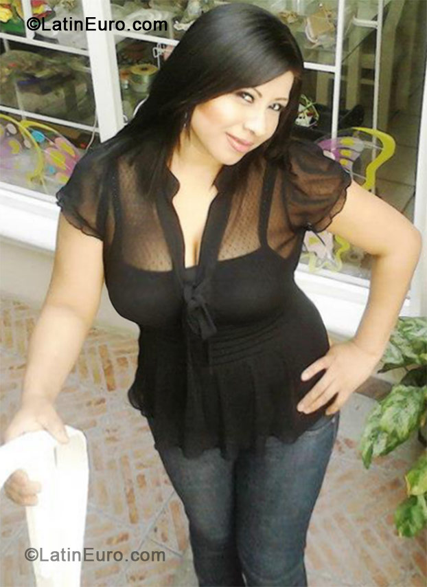 Date this sensual Mexico girl Ana from Veracruz MX726