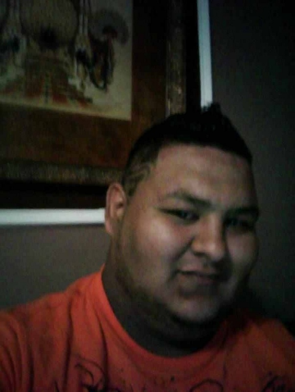 Date this young United States man Djluis from Miami US13283