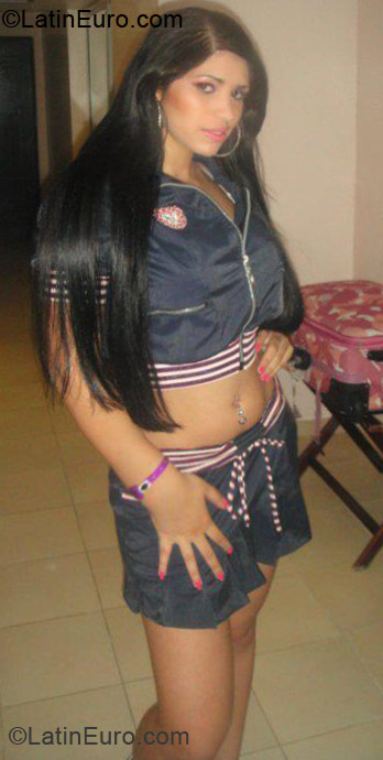 Date this hot Dominican Republic girl Yumamasiel from Santiago DO11783