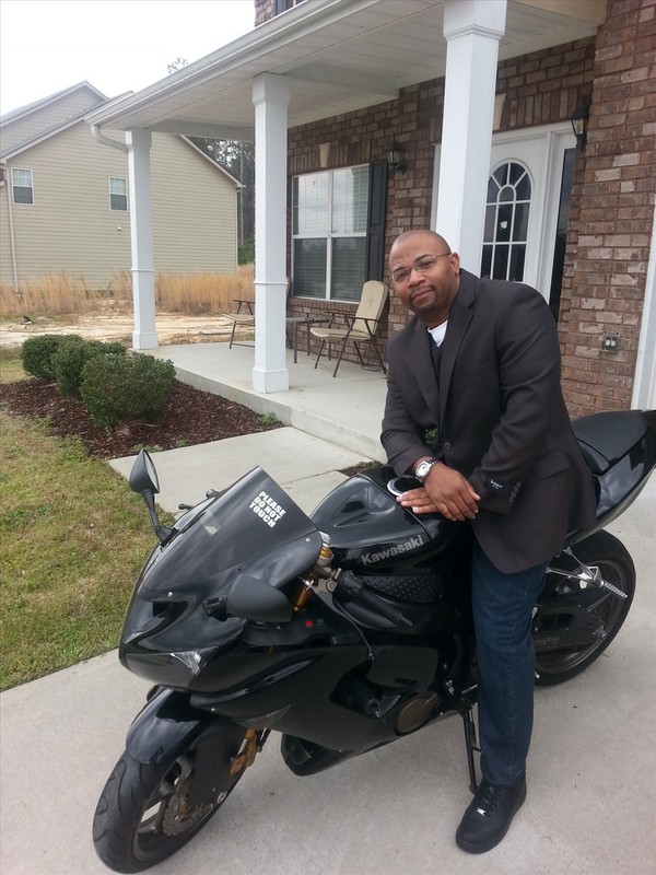 Date this voluptuous United States man Ernest from Duluth US13409