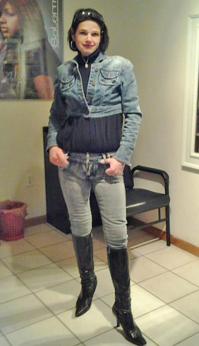 Date this passionate United States girl Gislene from Newark US13444