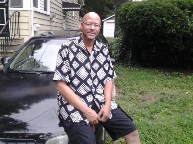 Date this athletic United States man Spoony from orange US13446