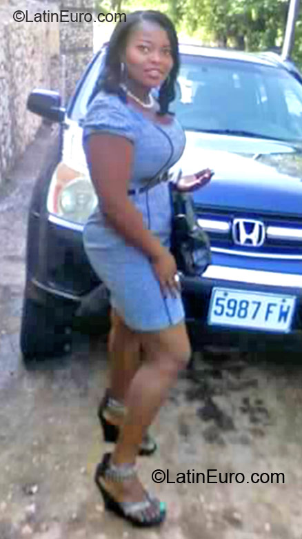 Date this stunning Jamaica girl Trish4luv from Kingston JM747