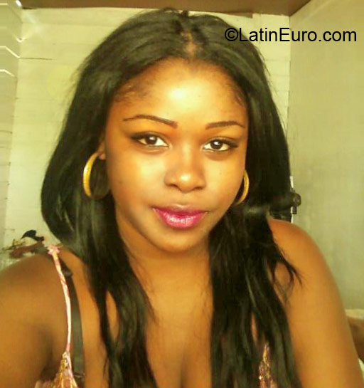 Date this hot Jamaica girl Casey ann from negril JM779