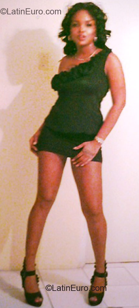 Date this lovely Jamaica girl Seductive from Portmore JM719