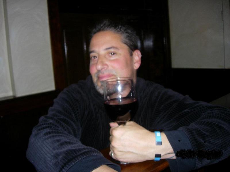 Date this beautiful United States man Dmo from San Francisco US13589