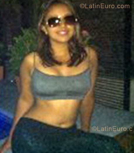 Date this funny Colombia girl Luisa fernanda from Bogota CO11852