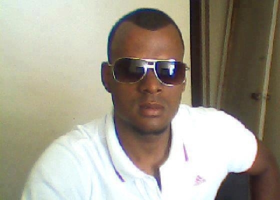 Date this foxy Dominican Republic man DARWIN from Santiago DO12464