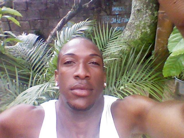 Date this sensual Dominican Republic man Ismael from Santo Domingo DO12577