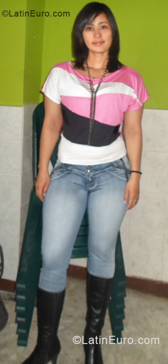 Date this sensual Colombia girl Paula andrea from Bogota CO11452