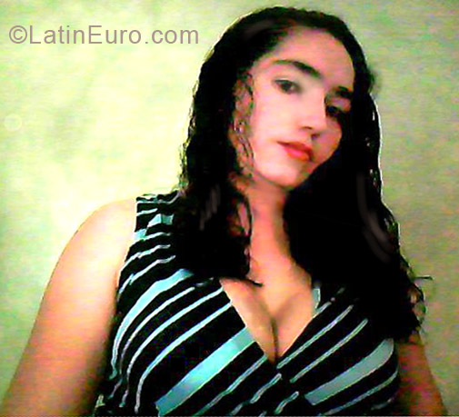 Date this fun Honduras girl Blanca from San Padro Sula HN767