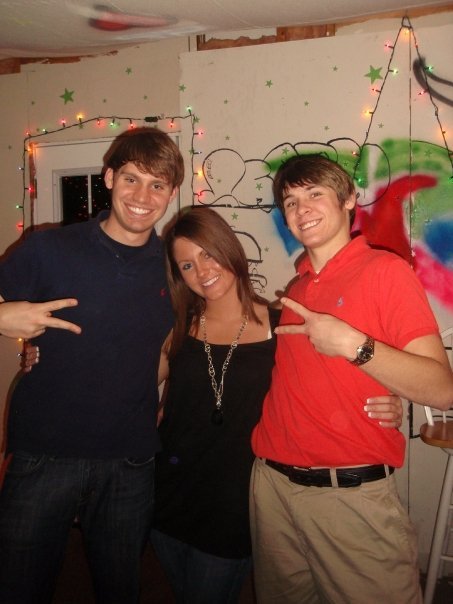 Date this athletic United States man CaptainStrong from Atlanta US13668