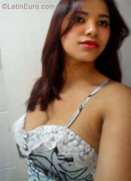 Date this cute Brazil girl Joyce Poliana from Contagem BR7175