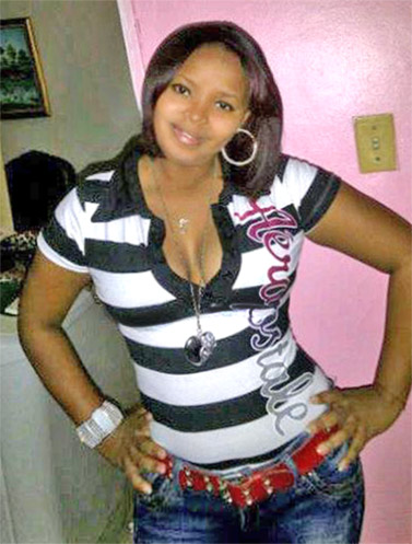 Date this pretty Dominican Republic girl  from Santo Domingo DO12885