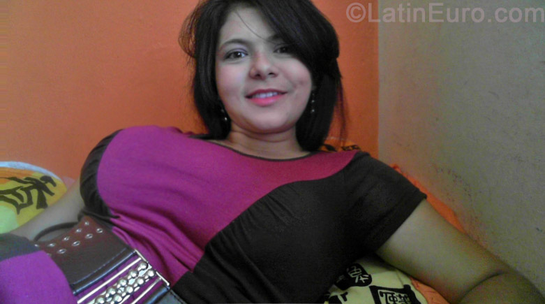 Date this pretty Colombia girl Carolina from Medellin CO16803