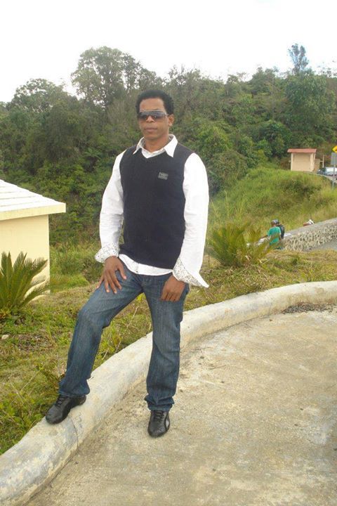 Date this nice looking Dominican Republic man Geraldo from Santo Domingo DO13266