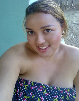 Date this hot Honduras girl Yulissa from Tegucigalpa HN785