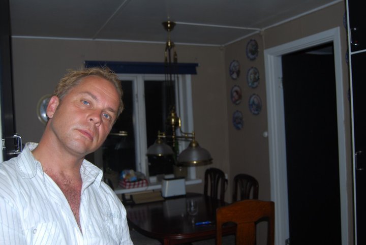 Date this gorgeous Sweden man Conny from Kristianstad SE175