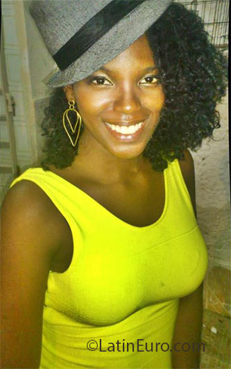 Date this tall Brazil girl Thamara from Salvador BR7395