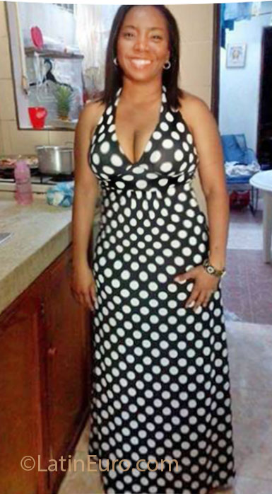 Date this tall Colombia girl Elizabeth from Cali CO12130