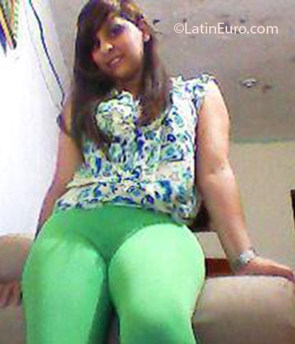 Date this fun Dominican Republic girl Keyla from Santiago DO14410