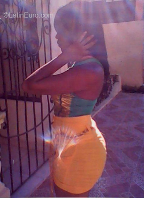 Date this lovely Dominican Republic girl Narcisa from Higuey DO14695