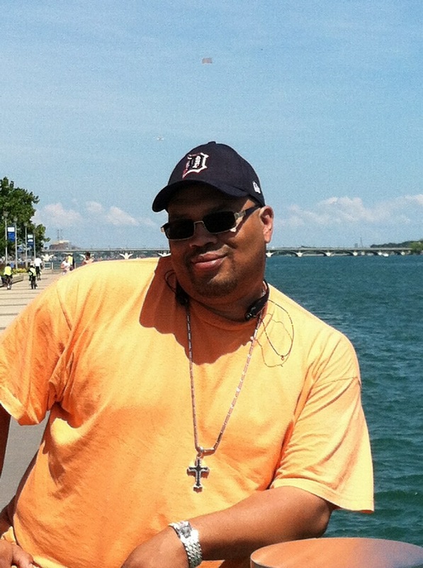 Date this stunning United States man Bigpopp1965 from Brownstown US13998