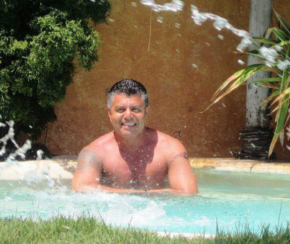 Date this attractive United States man Cesarc from Chicago US14047