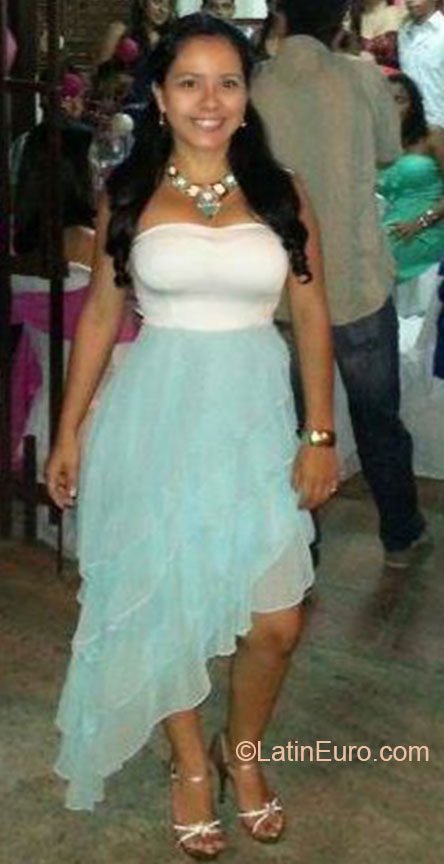 Date this stunning Colombia girl Leidy from Cali CO12559