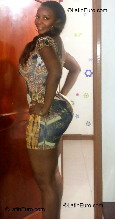 Date this passionate Colombia girl Nafer from Medellin CO12621