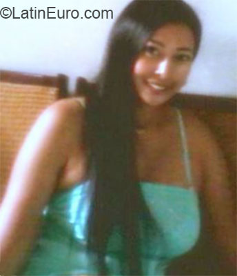 Date this athletic Colombia girl Lucy Angelica from Cali CO12681