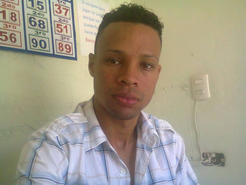 Date this sensual Dominican Republic man Juan carlos ros from La Vega DO15329