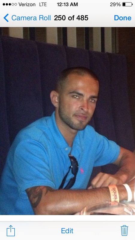 Date this attractive United States girl Rico69 from Flushing US14137