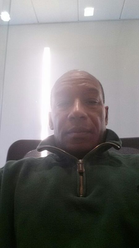 Date this young United States man Foulechien from Woonsocket US14224