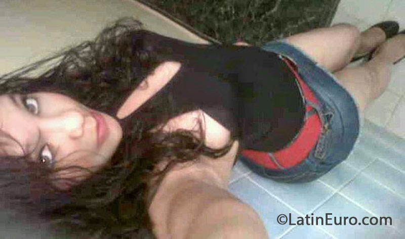 Date this athletic Dominican Republic girl Jhemi from Montecristi DO16244