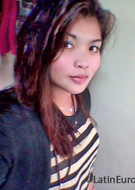 Date this georgeous Philippines girl Harlene from Manila PH574