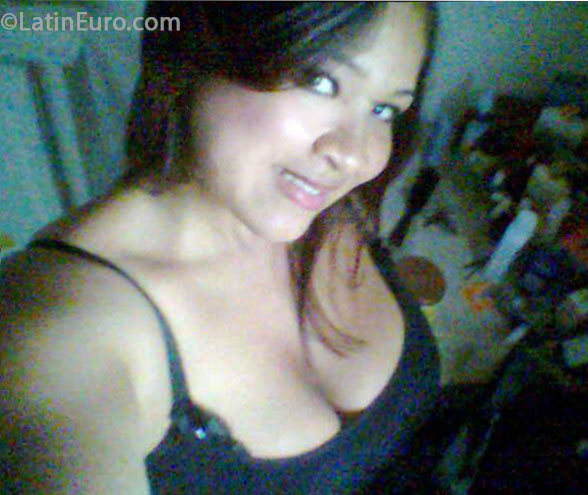 Date this pretty Dominican Republic girl BIANELES from Santiago DO16464